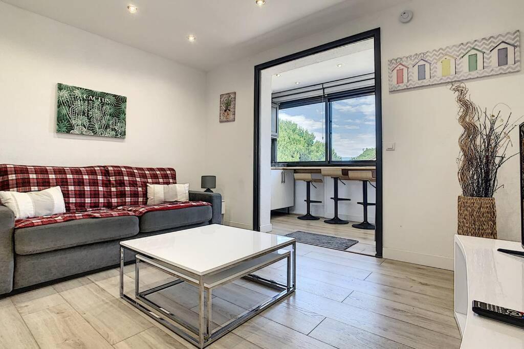 Appartement Renove 4 Personnes Saint Cyprien Port Exterior foto