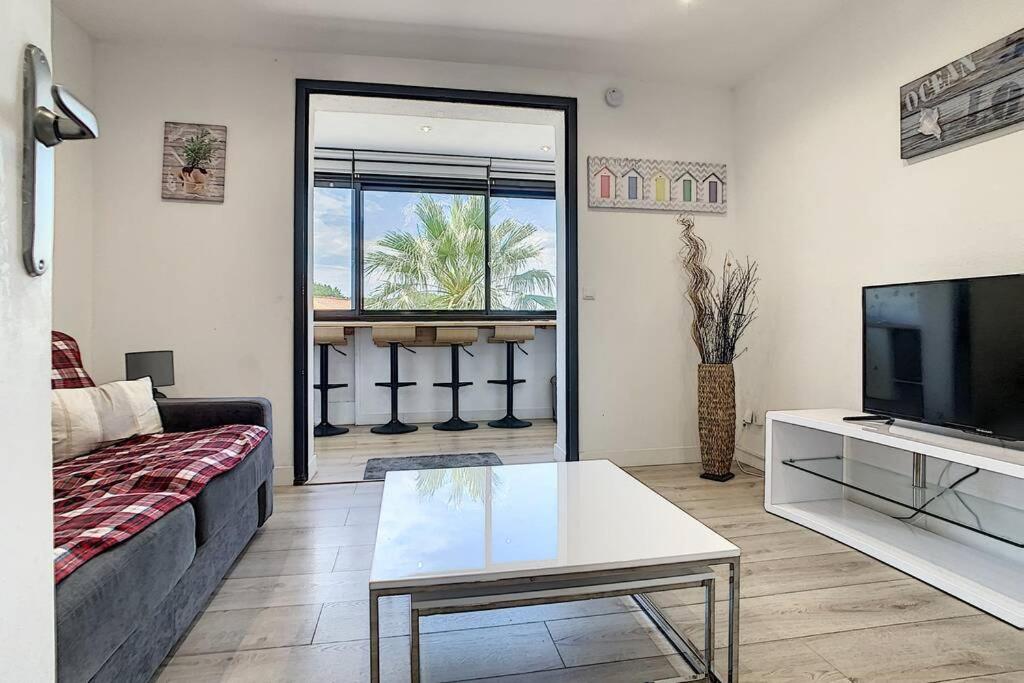 Appartement Renove 4 Personnes Saint Cyprien Port Exterior foto